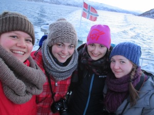 Erstmal nen Selfie ;) Von links: Irene, Tamara, ich (nein, tatsächlich?!) und Laura :)